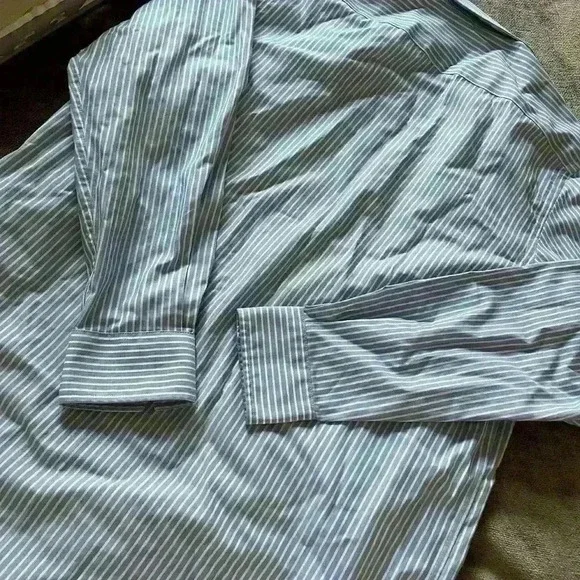 Michael Kors Blue & White Striped Long Sleeve Collar Button Up Shirt - Picture 6 of 7